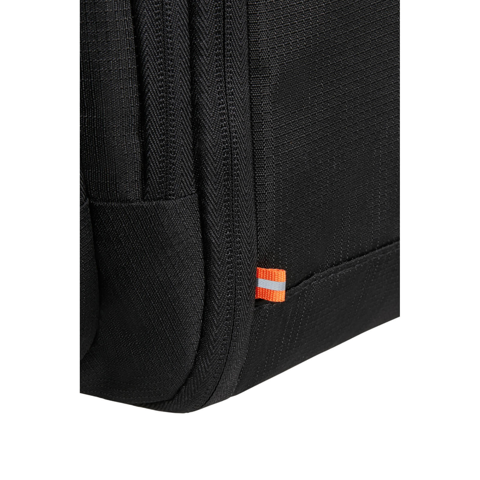 AMERICAN-TOURISTER-MK6-09-002-15.6-At-Work-NXT-Boarding-Notebook-Cantasi-Siyah-11