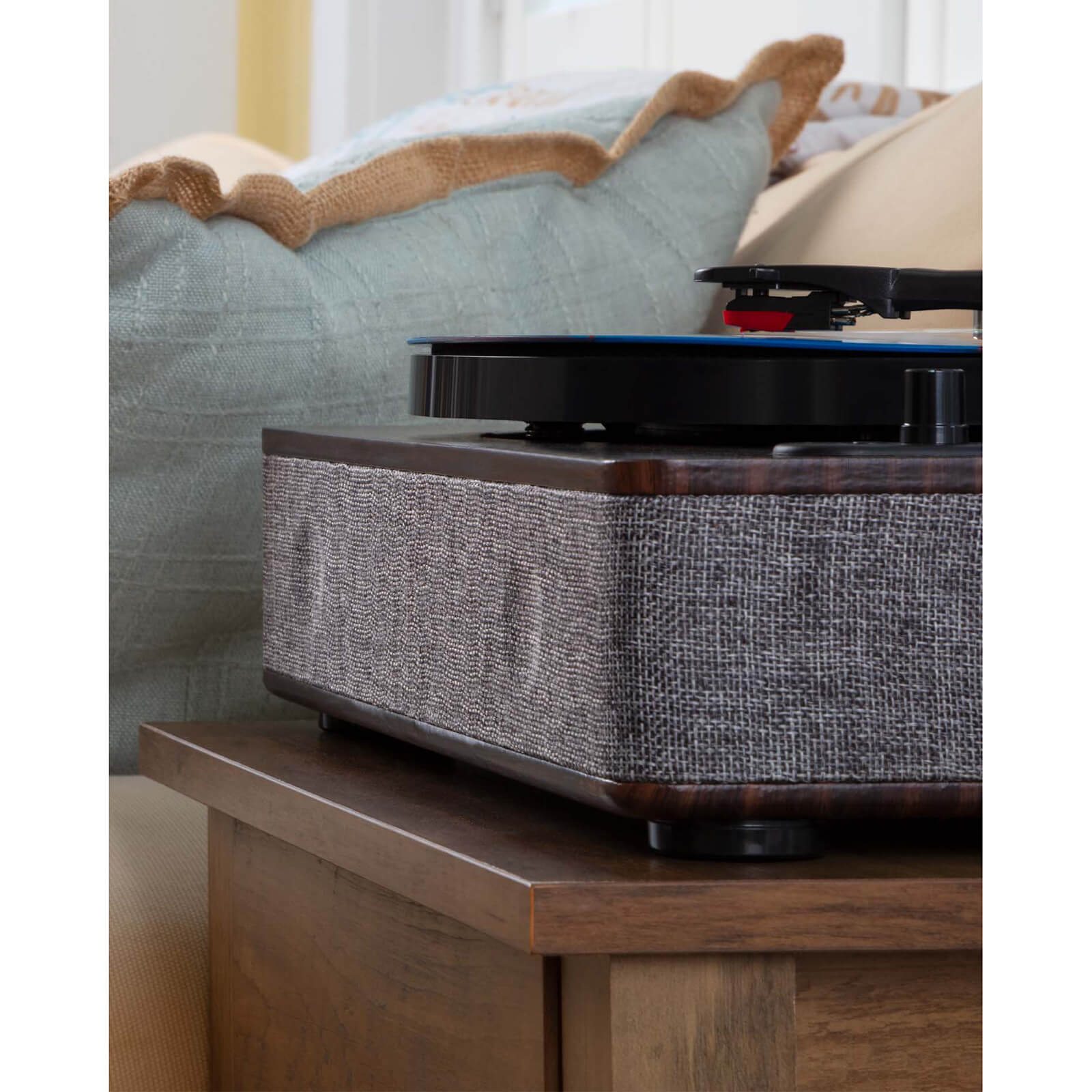 ION-LUXE-LP-Bluetooth-Hoparlorlu-Pikap-7