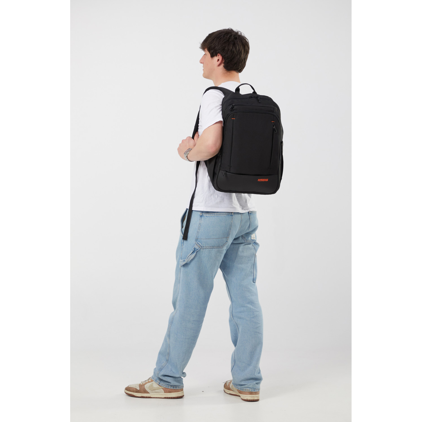 AMERICAN-TOURISTER-24G-09-068-15.6-Urban-Groove-UG29-Office-Notebook-Sirt-Cantasi-Siyah-9